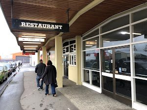 Empire Sports & Garden Bar Restaurant place picture
